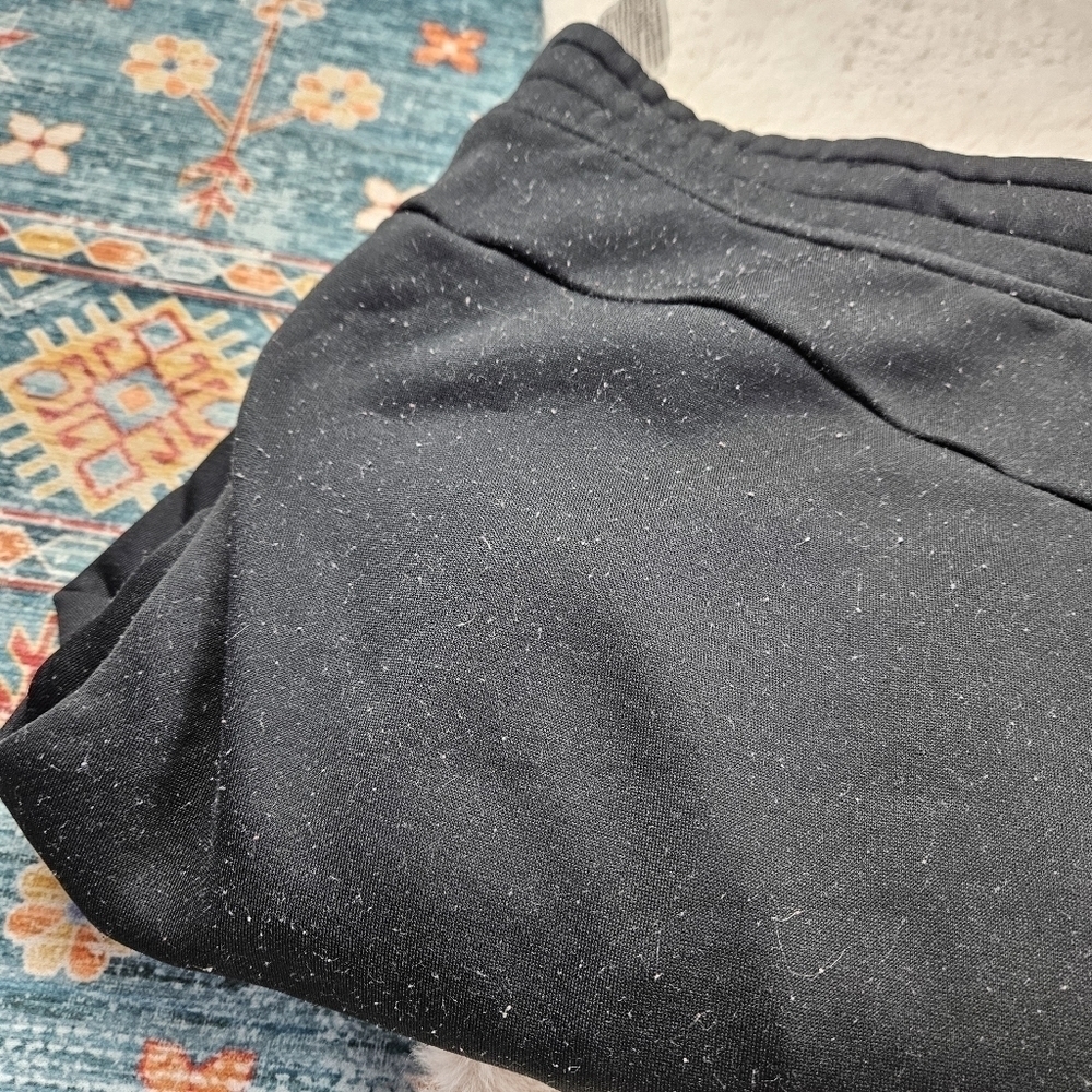 Under Armour Black Sweatpants XL - Picture 11 of 11